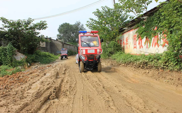 消防摩托車-1.jpg